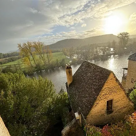 Apartment 40m2 Avec Terrasse Face A La Dordogne Avec Vue Exceptionnelle *