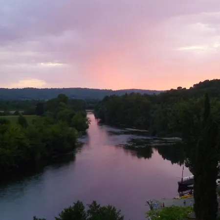 40m2 Avec Terrasse Face A La Dordogne Avec Vue Exceptionnelle Beynac-et-Cazenac
