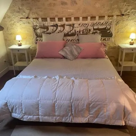 40m2 Avec Terrasse Face A La Dordogne Avec Vue Exceptionnelle * Beynac-et-Cazenac