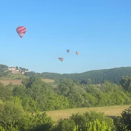 40m2 Avec Terrasse Face A La Dordogne Avec Vue Exceptionnelle * Бейнак-э-Казенак